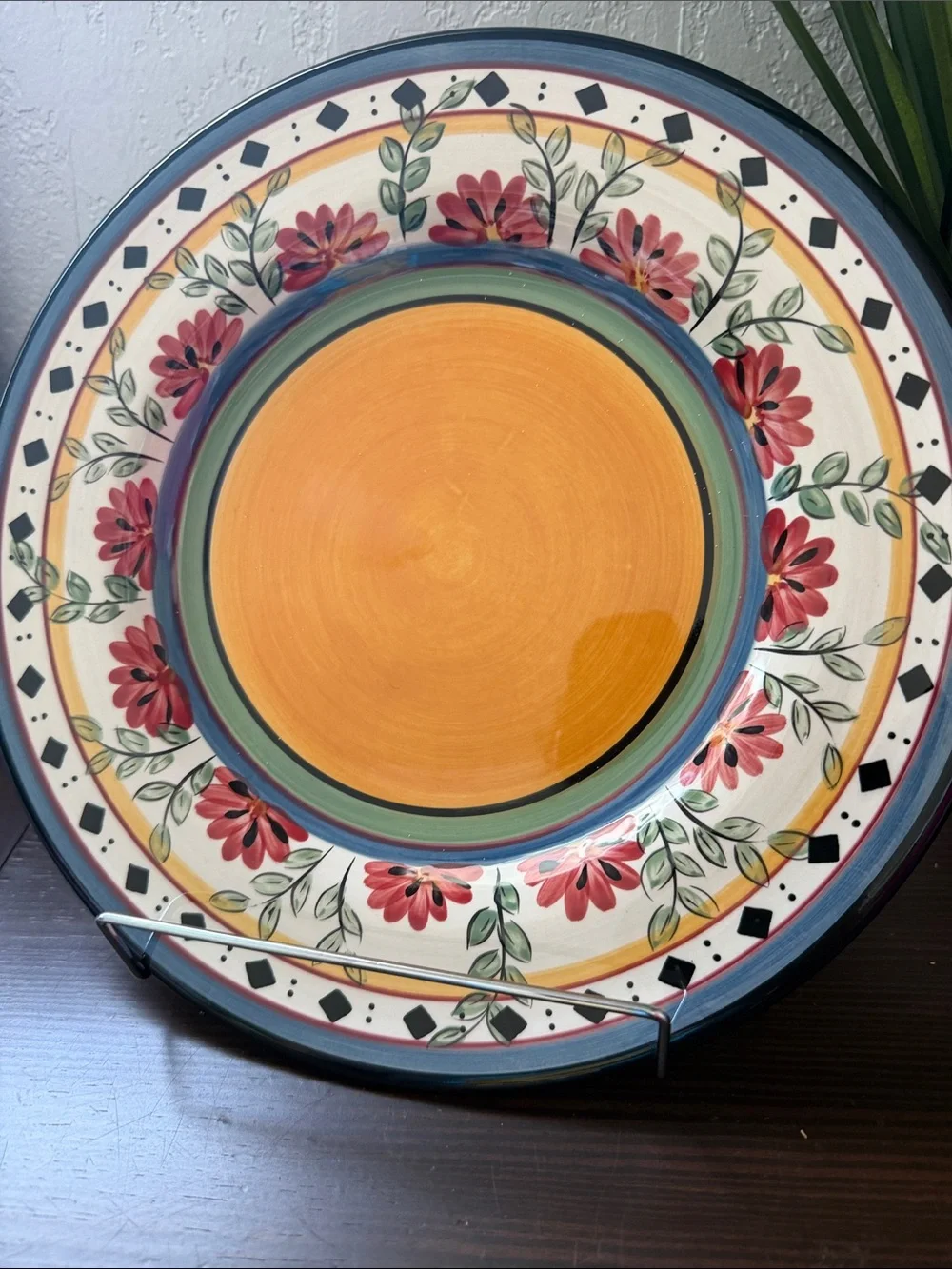 one Pier 1 Hand-Painted Floral Ceramic Dinner Plate - Orange Center